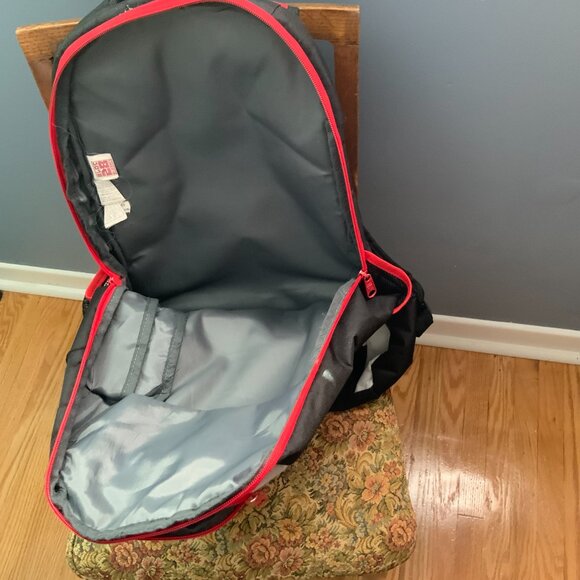 MICKEY MOUSE BACKPACK by HEYS - Picture 3 of 10